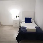Dos De Mayo Beds